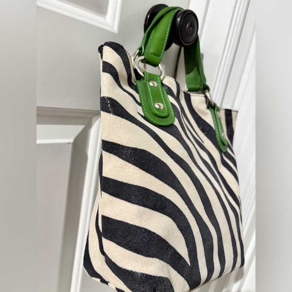 Maurizio Taiuti Zebra Print Leather Tote Bag Green Handles Made in Italy - Picture 4 of 11